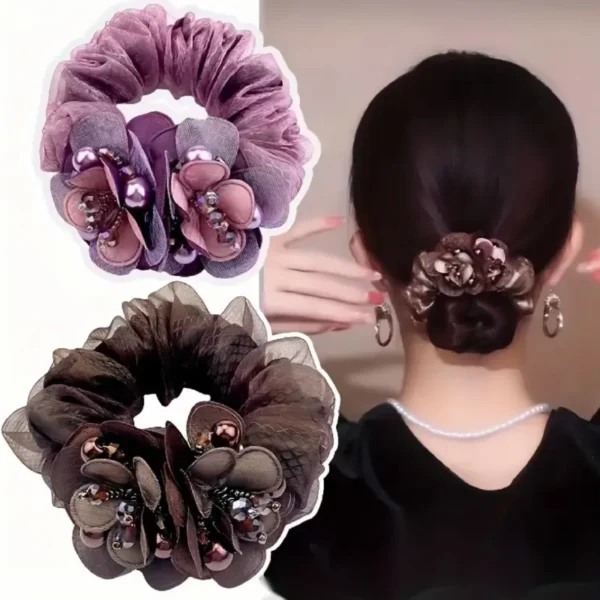 Scrunchies Decorativos con Flores y Perlas para Peinados Elegantes