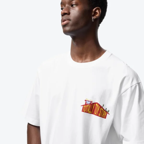 Toy Story UT Graphic T-Shirt White UNIQLO 9 Polo Unisex Toy Story UT - The Toys are Back